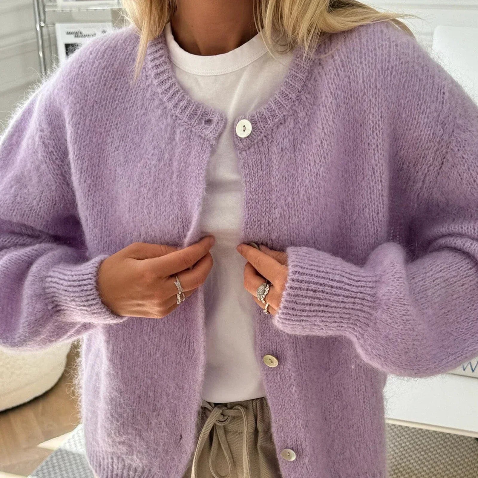 Amadea | Cardigan Fuzzy en Maille avec Boutons pour Femme